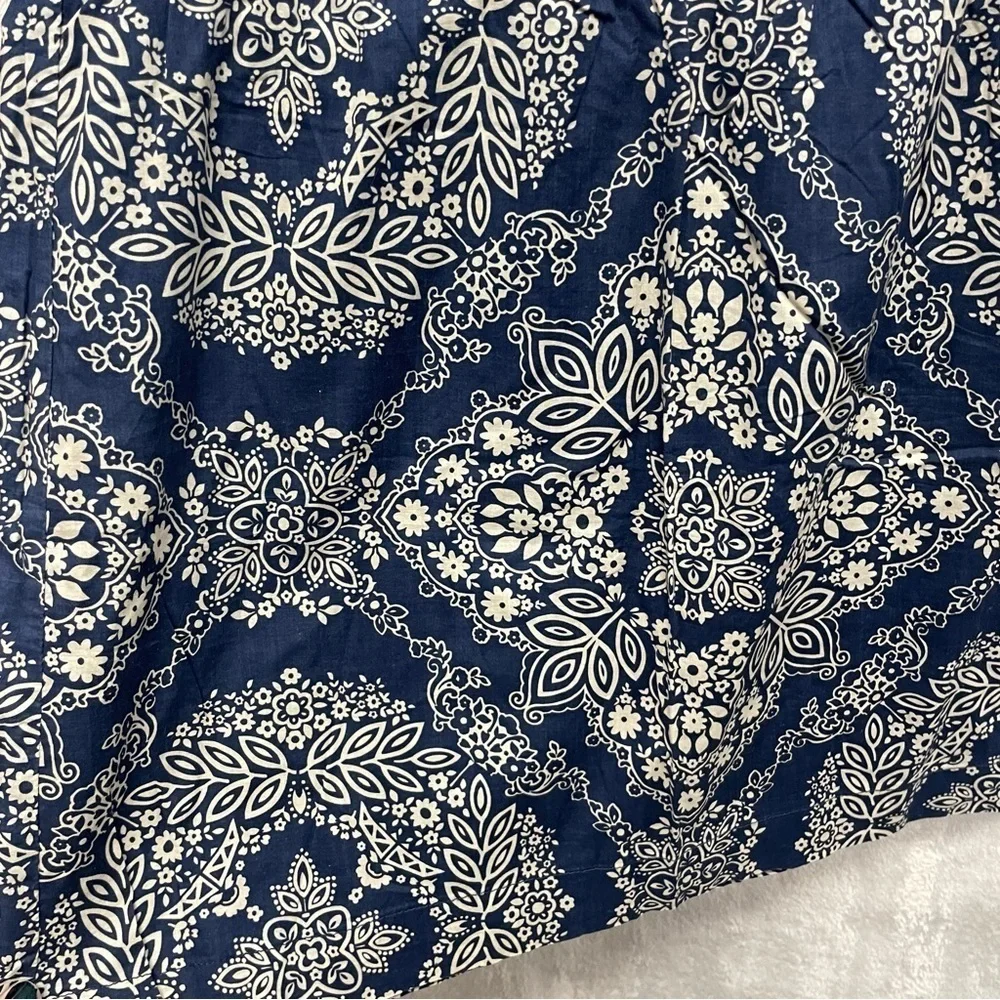 G.H. Bass & co women’s bandana print skirt cotton blue size 12 casual short
